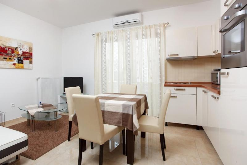 Apartments Tisno - Villa Mare 외부 사진