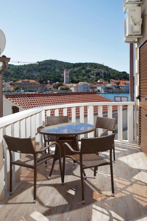 Apartments Tisno - Villa Mare 객실 사진
